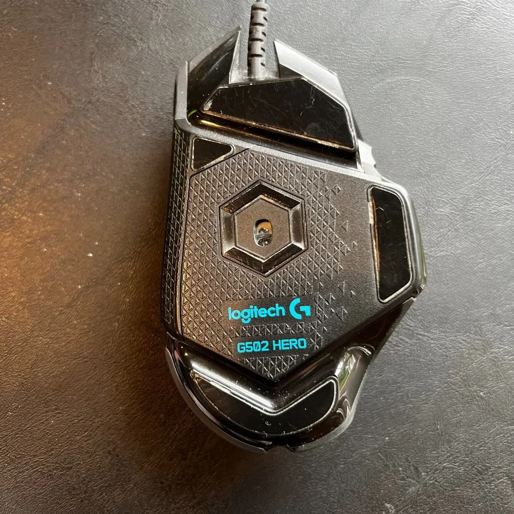 LogiTech G502 HERO Gaming Mouse